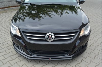 Накладка сплиттер на передний бампер на VW Passat CC